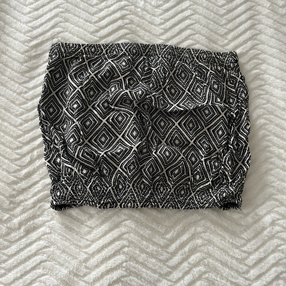 Forever 21 Cropped Tube Top (size M)